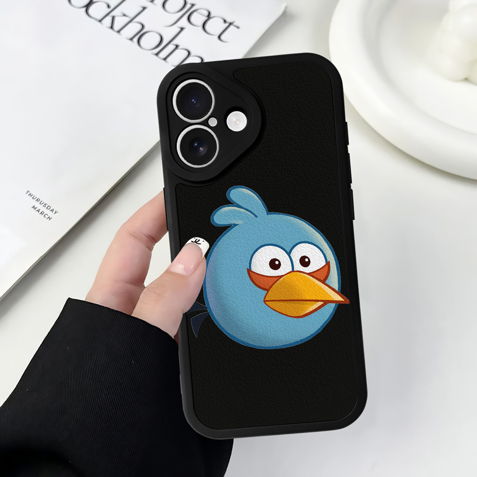（画像用） Angry Birds アングリーバード 【iPhone 16シリーズ対応】シリコンスマホケース（レザー調） 材質：シリコン